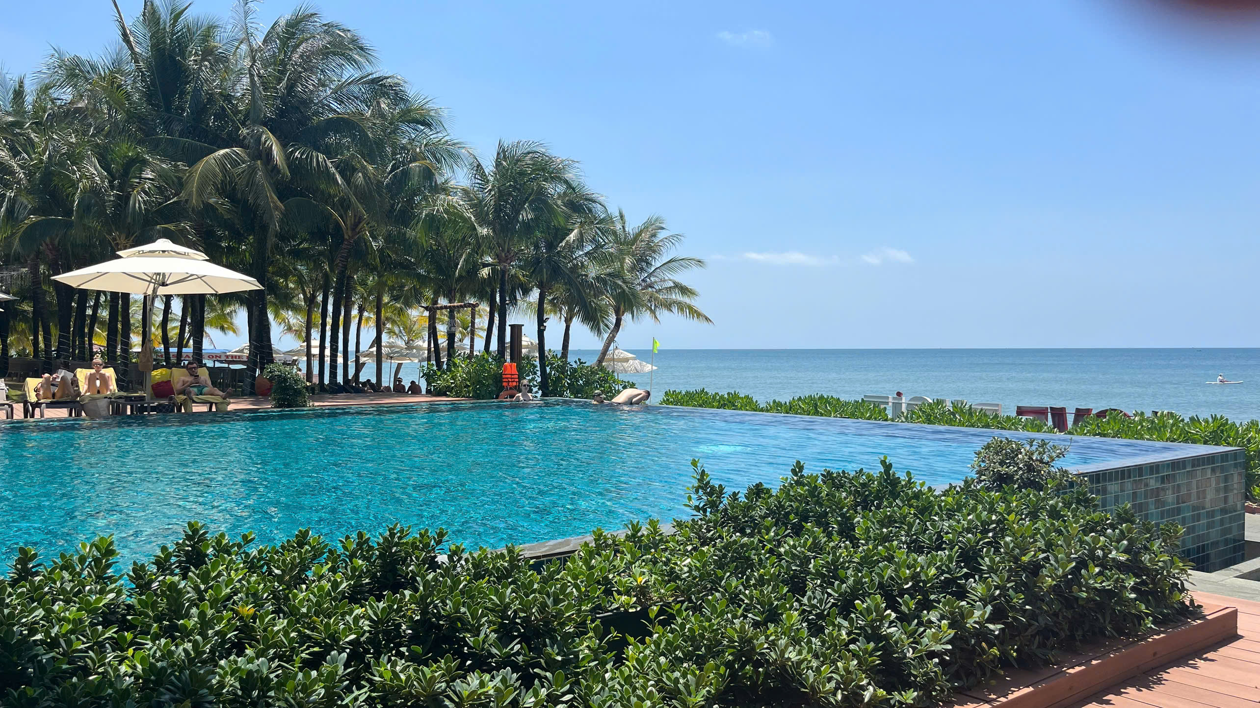 MOONRISE RESORT